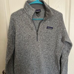 Patagonia women’s Zip-Up Sweater in Heather Gray